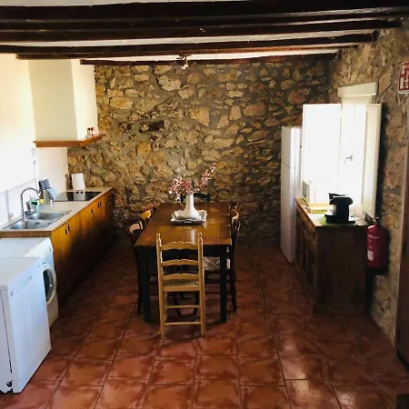 Сasa de vacaciones Masia Llambrich Deltebre