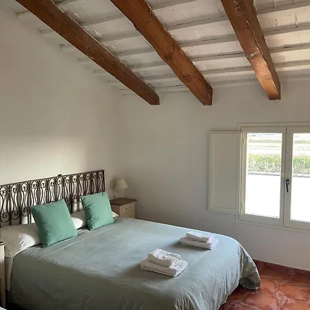 Holiday home Masia Llambrich Deltebre