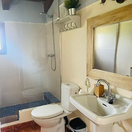 Masia Llambrich Holiday home Deltebre
